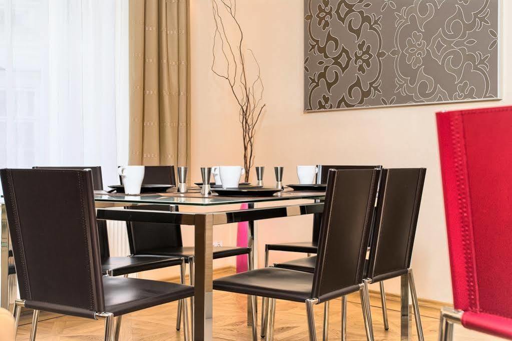 Residence Karolina Прага Экстерьер фото